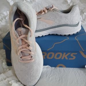 Brooks Anthem 2 Running Sneakers 8